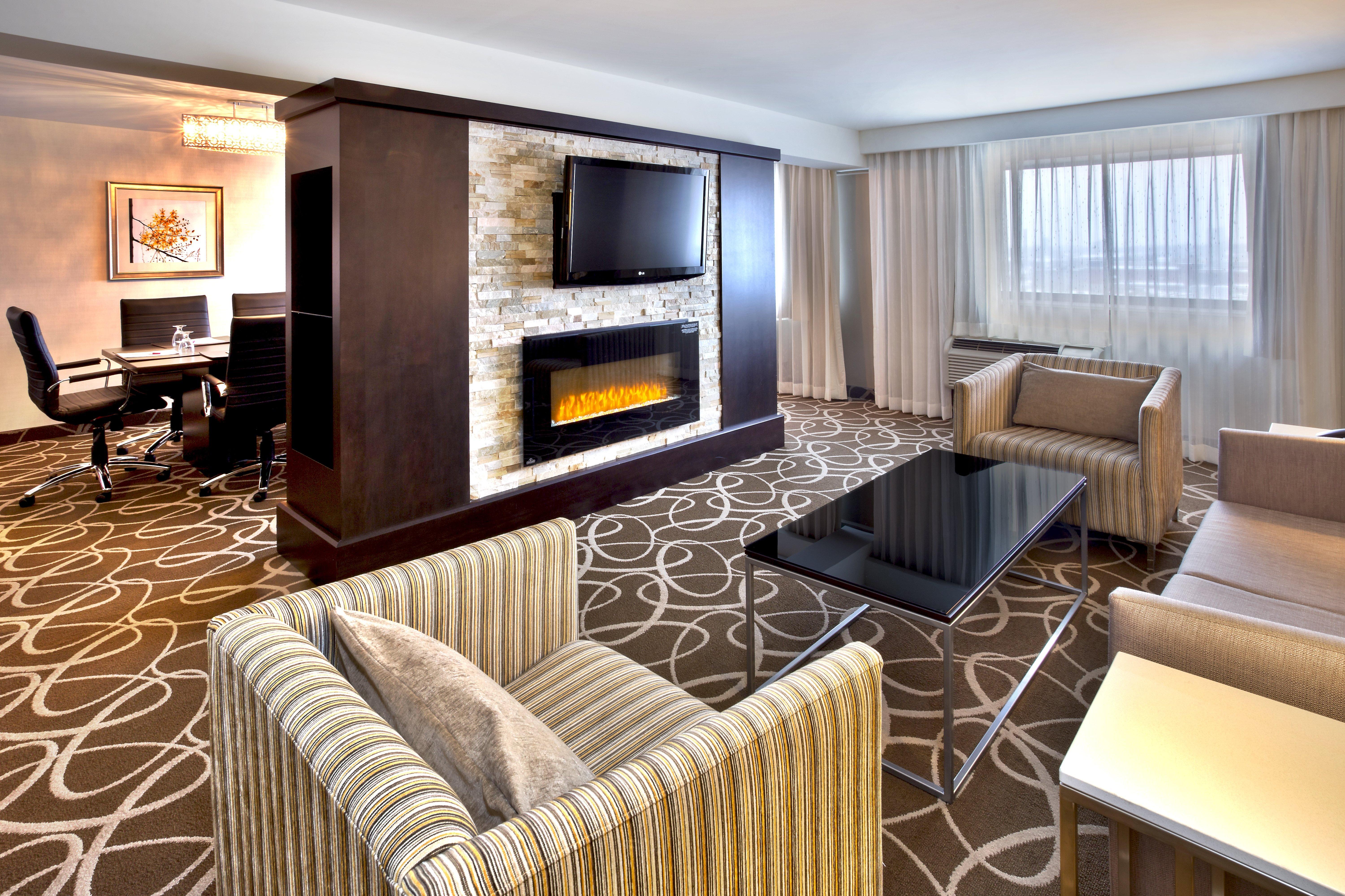 Crowne Plaza Kitchener-Waterloo By Ihg Hotel Exterior foto