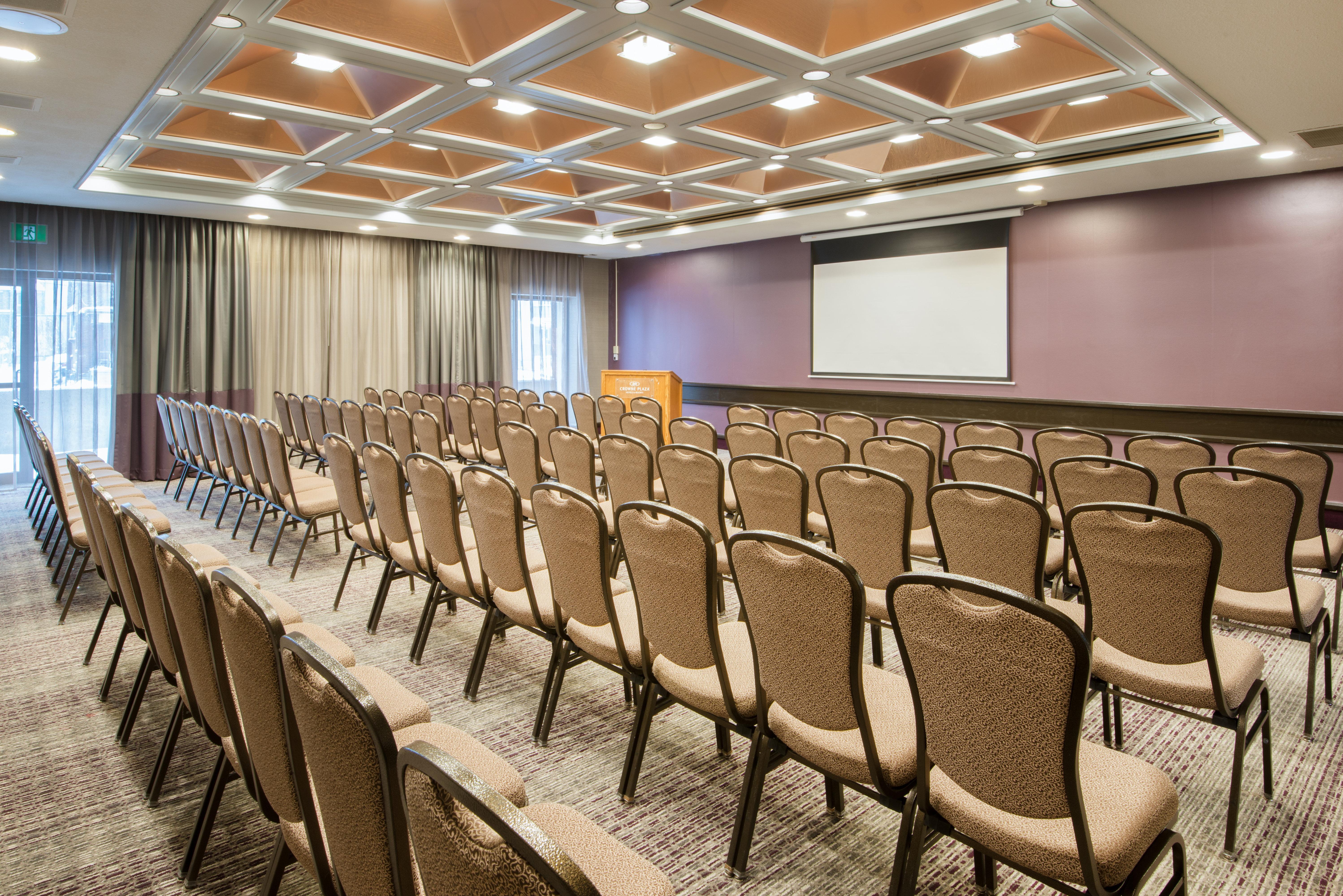 Crowne Plaza Kitchener-Waterloo By Ihg Hotel Exterior foto