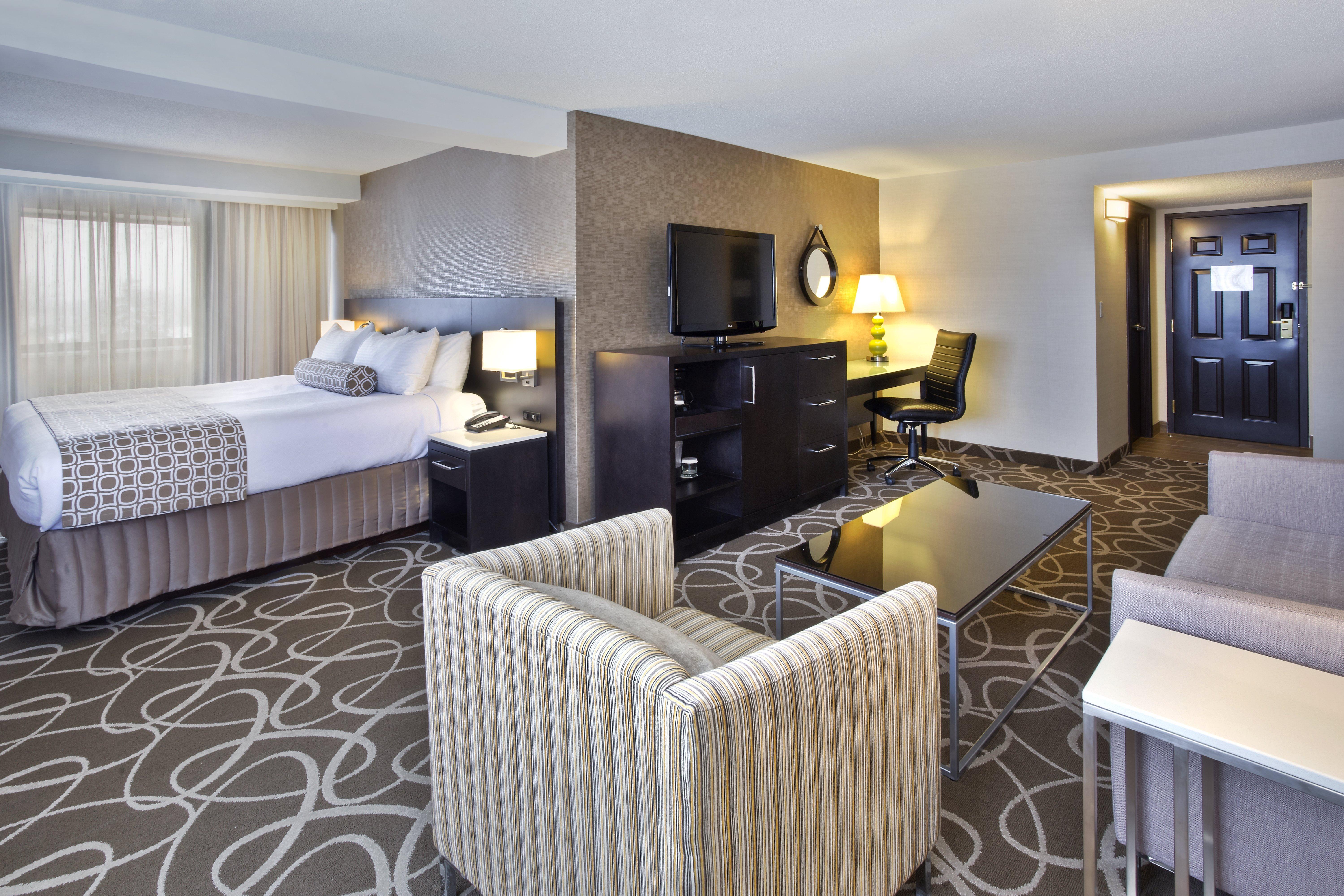 Crowne Plaza Kitchener-Waterloo By Ihg Hotel Exterior foto
