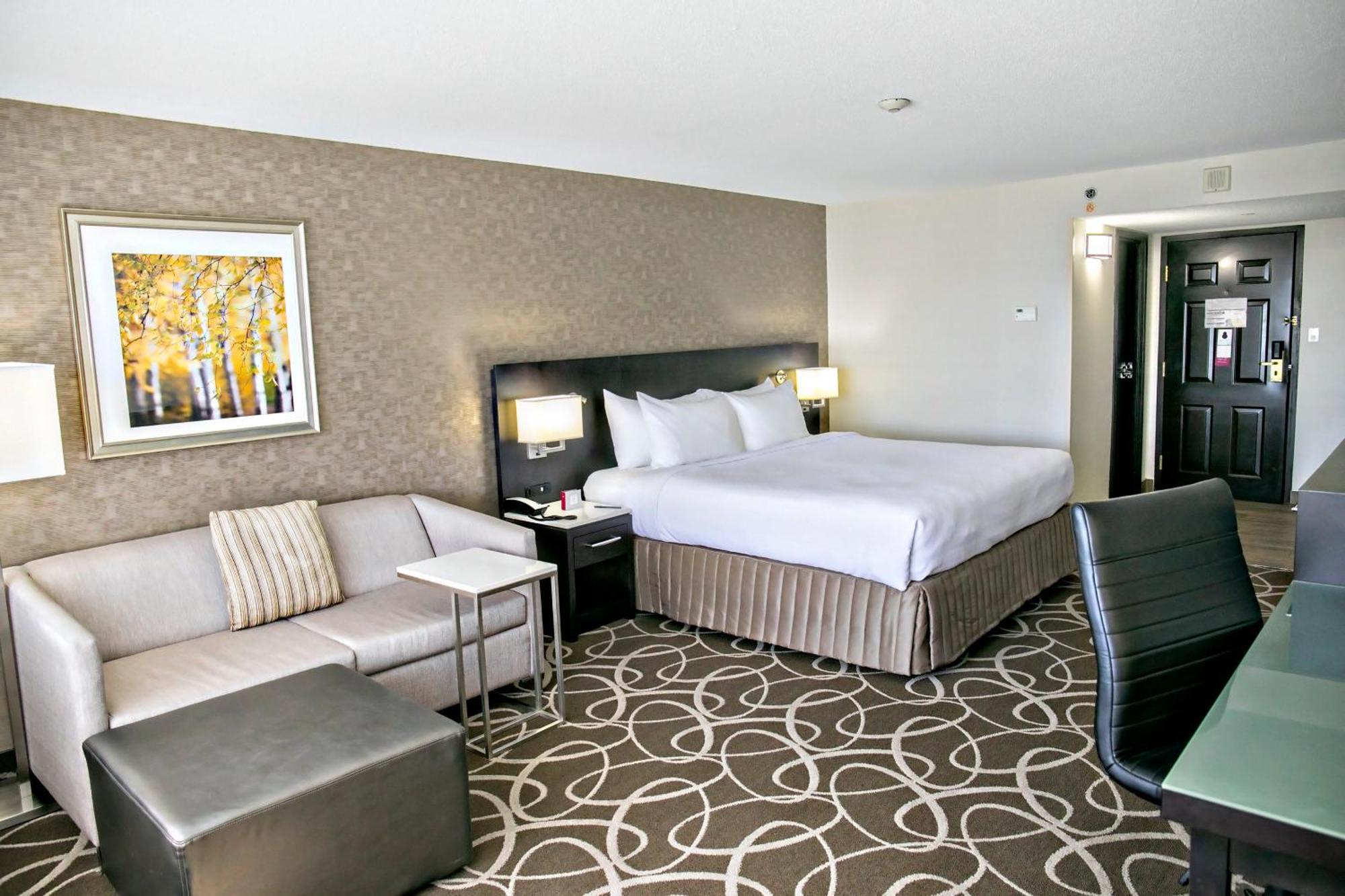 Crowne Plaza Kitchener-Waterloo By Ihg Hotel Exterior foto