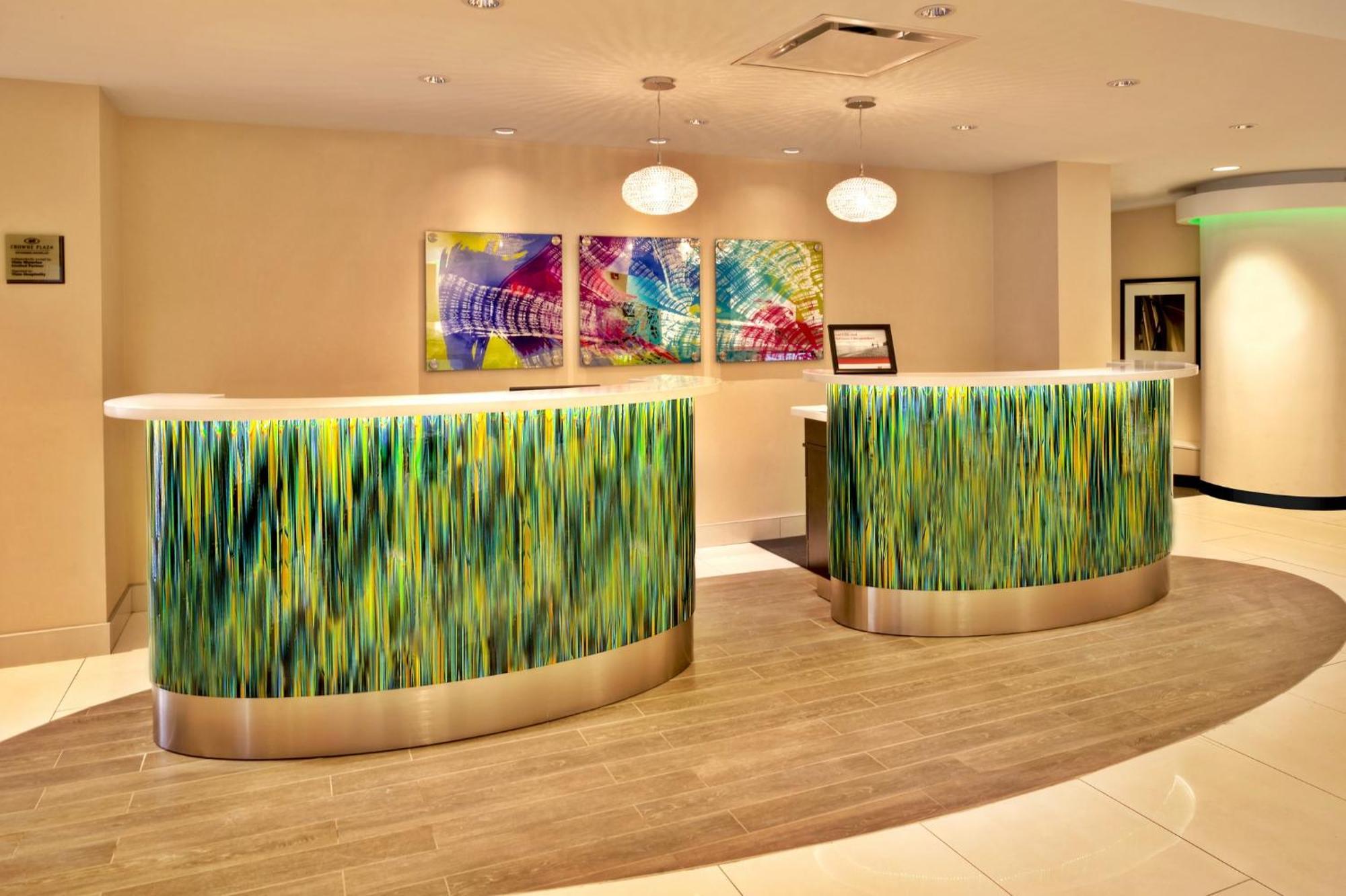 Crowne Plaza Kitchener-Waterloo By Ihg Hotel Exterior foto